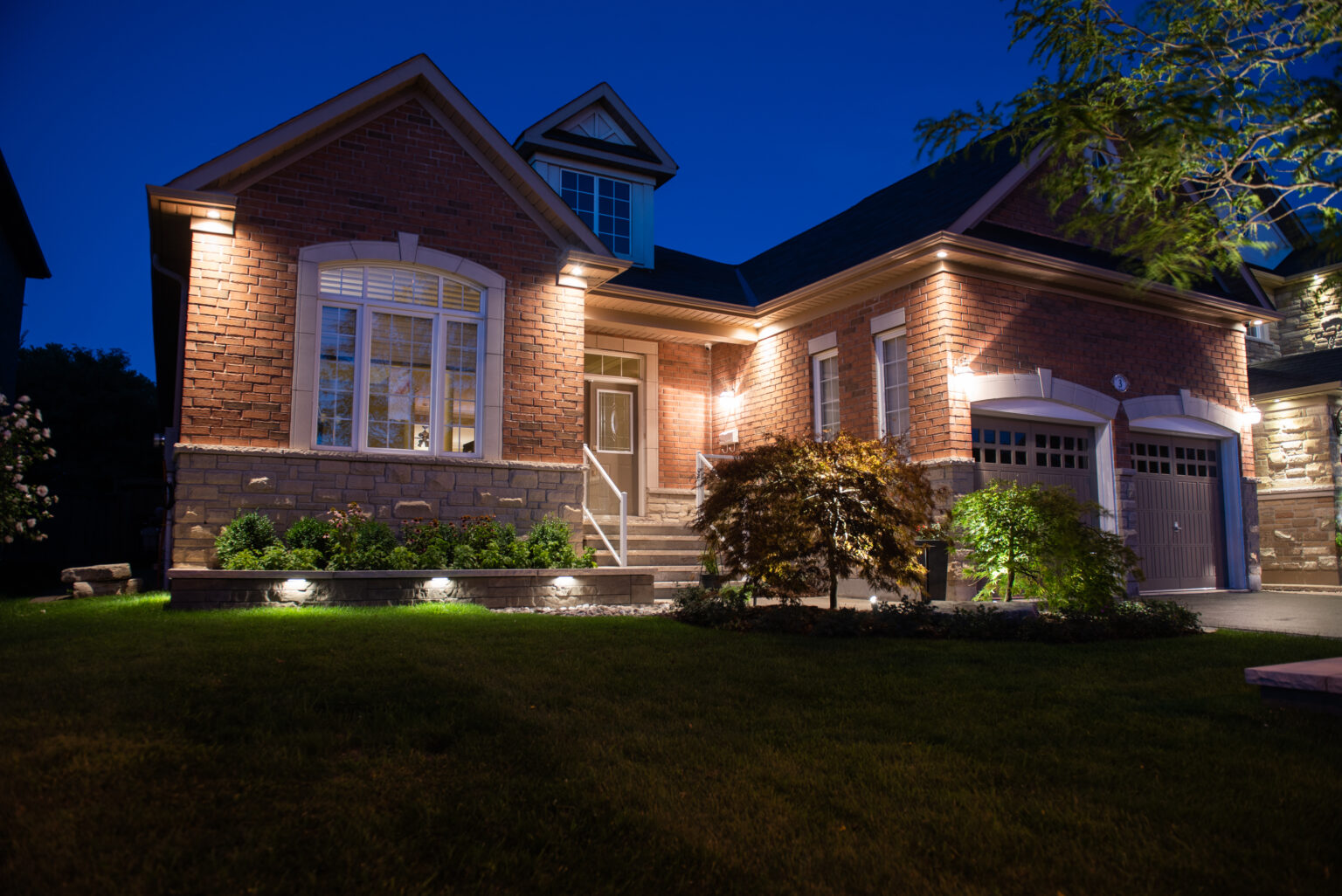 Ways of Curb Appeal - Lighting