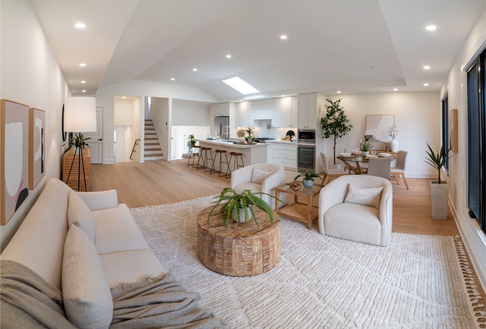 Top-Up or Out? Deciding Between Building Up or Extending Your Home